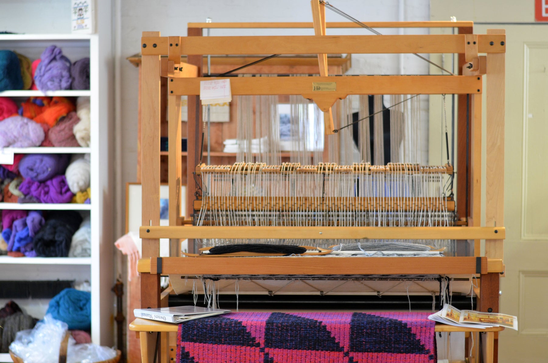 Weaving Rugs – Sky Loom Weavers
