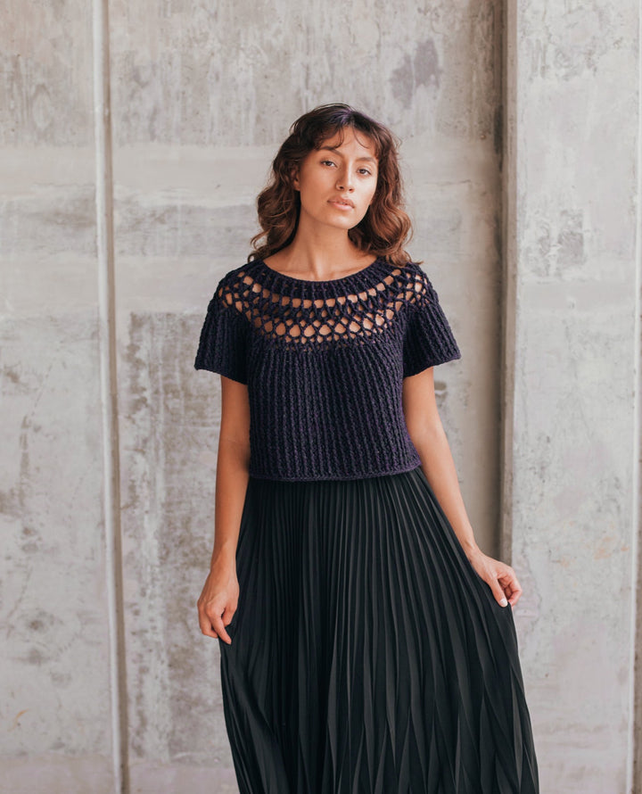 Harrisville_Designs_Elara_Pull